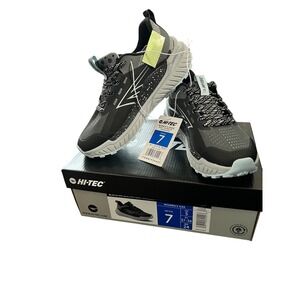 Hi-Tec Women NEW Trail Running Shoes Blk Microchip Omphalodes SZ 7 1930427